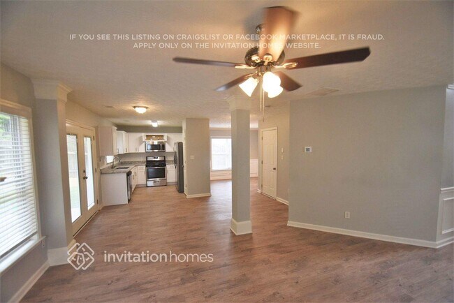 Building Photo - 2546 Plymouth Way