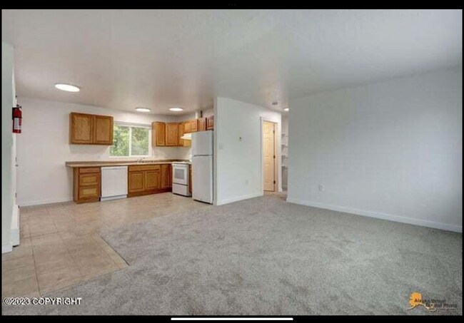 Building Photo - 814 N Bunn St