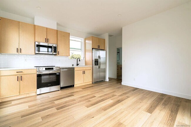 Foto del edificio - 2945 B. St