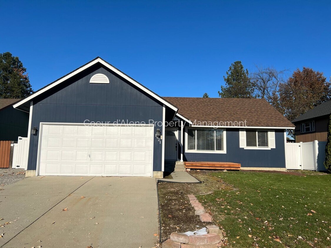 Primary Photo - 2 bedroom house in CDA