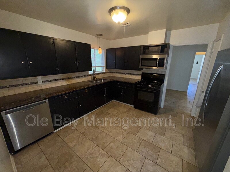 Foto del edificio - 5429 S Norden Dr