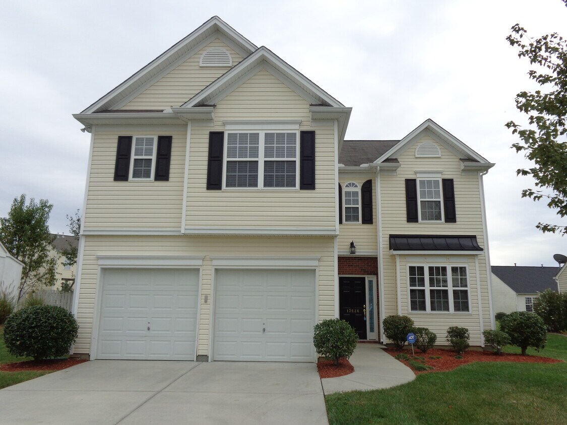 13626 Armour Ridge Dr, Charlotte, NC 28273 House Rental in Charlotte