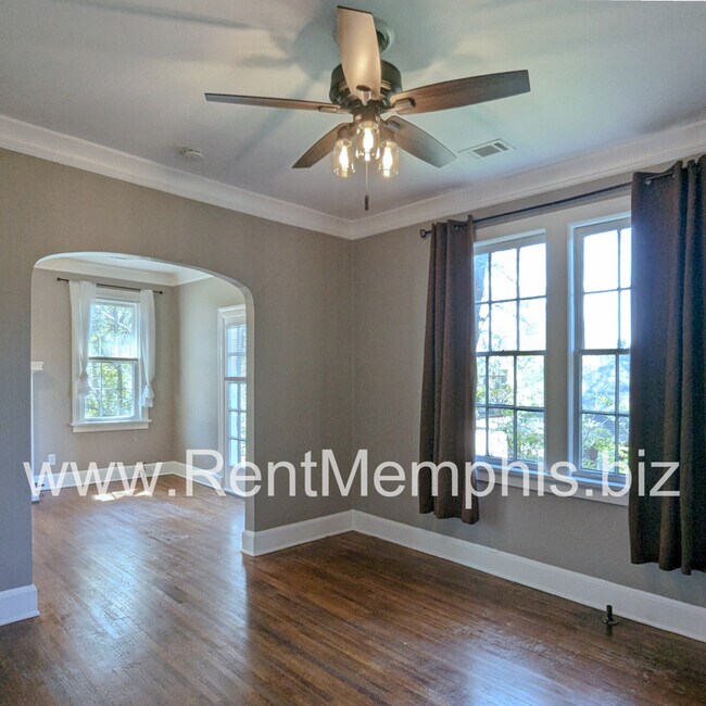 Foto del edificio - 2170 Jefferson Ave