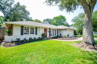 Building Photo - 5421 Pagewood Ln