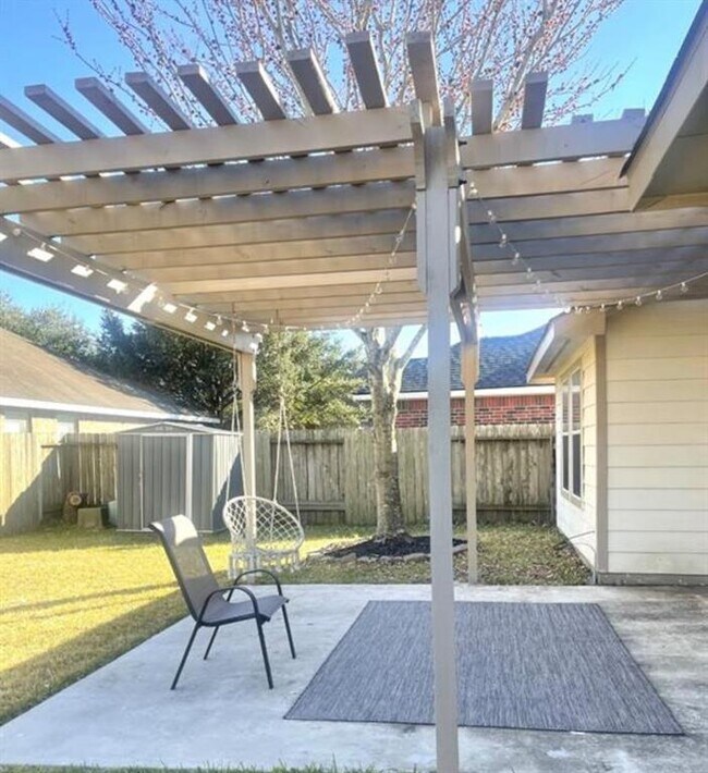 Foto del edificio - 21942 Gosling Cedar Pl