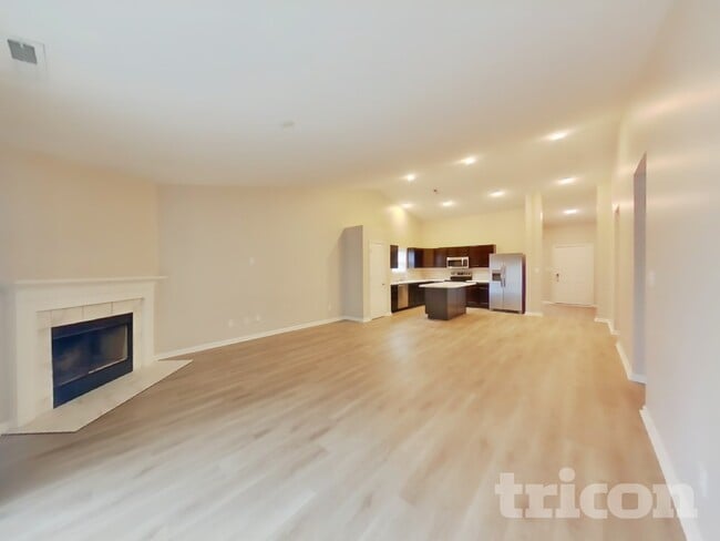 Building Photo - 12105 Fall Ct