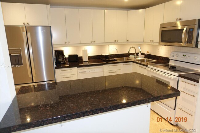 Foto del edificio - 210 Seaview Dr