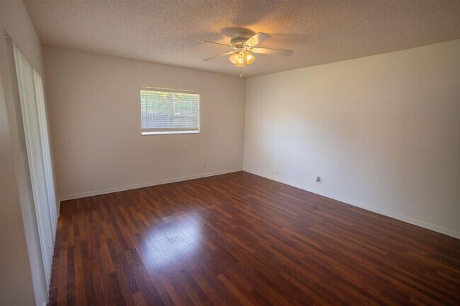 Foto del edificio - 712 SW 4th Ave