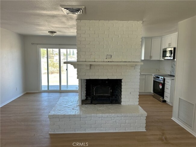 Building Photo - 15722 Sago Rd