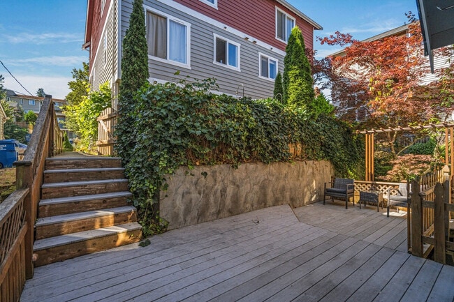 Foto del edificio - 219 Nickerson St