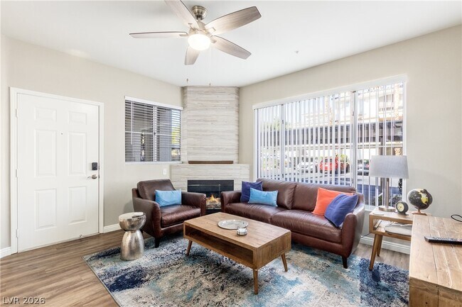 Foto del edificio - 7189 S Durango Dr