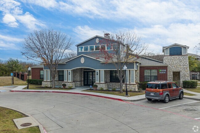 Foto del edificio - 1350 Skyline Rd