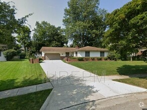 Building Photo - 6427 Middleshire St