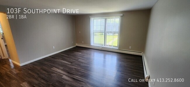 Foto del edificio - 103 Southpoint Dr