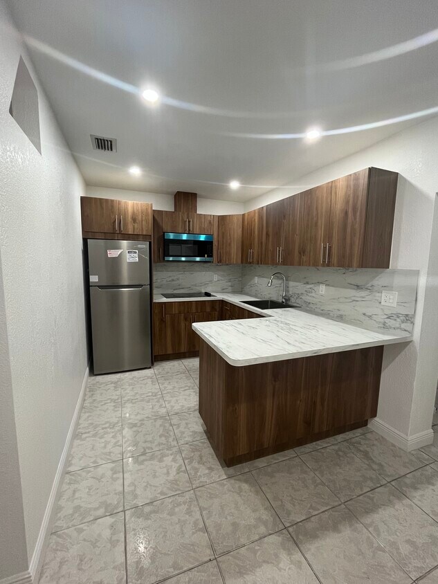Primary Photo - 15630 SW 299th St