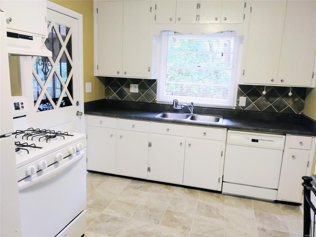 Foto del edificio - 3338 Cottonwood Dr