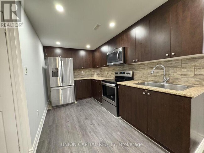 Photo du bâtiment - 21 Natanya Blvd