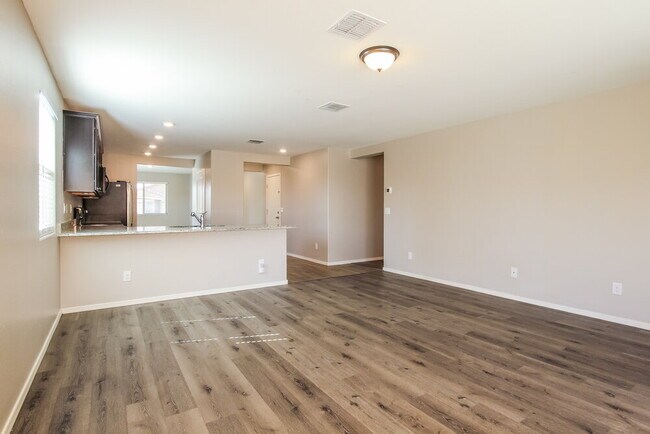 Foto del edificio - 25422 W Lamont Ave