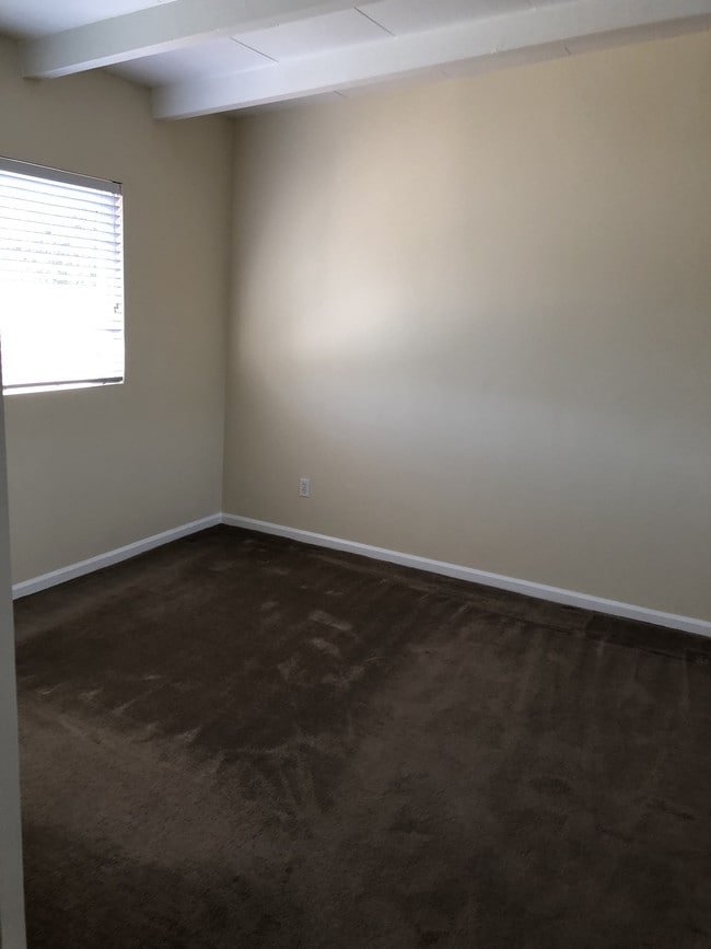 Bedroom 1 - 328 Griswold St