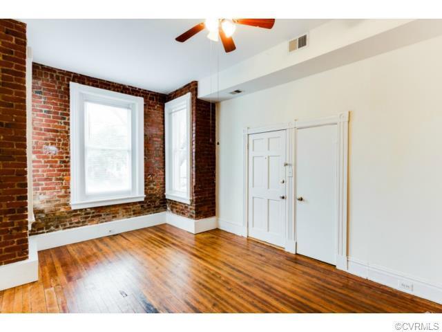 Building Photo - 1321 Floyd Ave