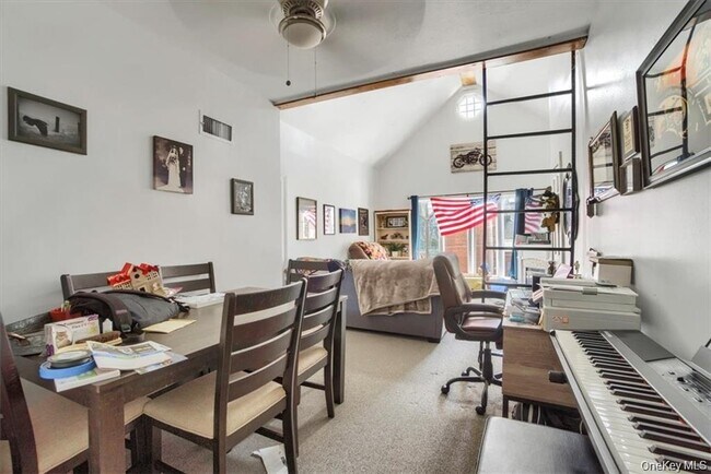 Foto del edificio - 78 Burd St