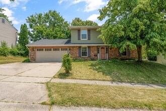Building Photo - 5420 Split Rock Dr