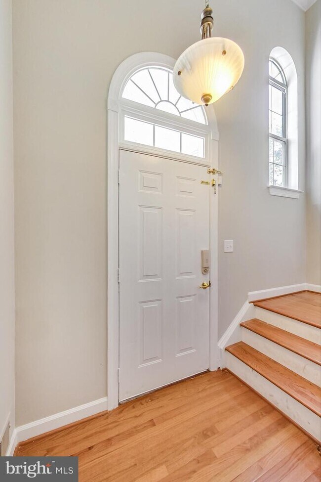 Foto del edificio - 20560 Willoughby Square