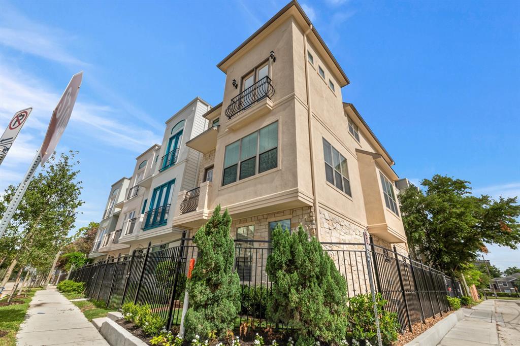 Foto principal - 1030 Wagner St