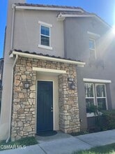 Building Photo - 2239 Rolling River Ln