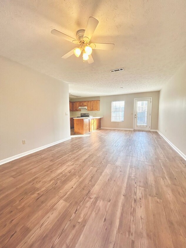 Primary Photo - 2 Bedroom | 2 Bathroom Duplex Available Ja...