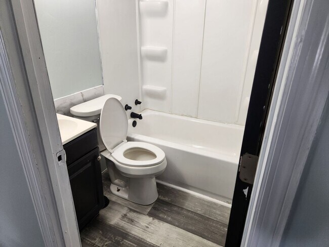 Foto del edificio - Cozy 2-bedroom house for Rent