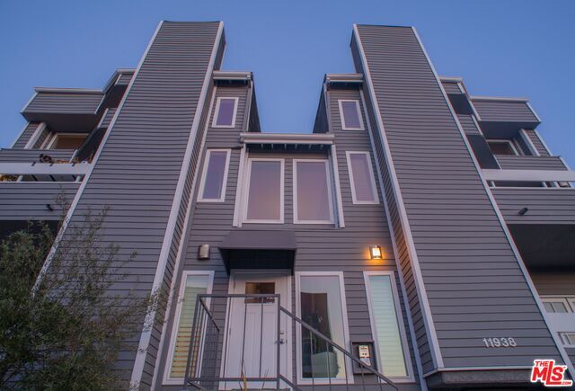 Building Photo - 11938 Courtleigh Dr