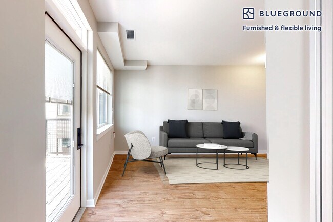 Building Photo - 2 E Joppa Rd