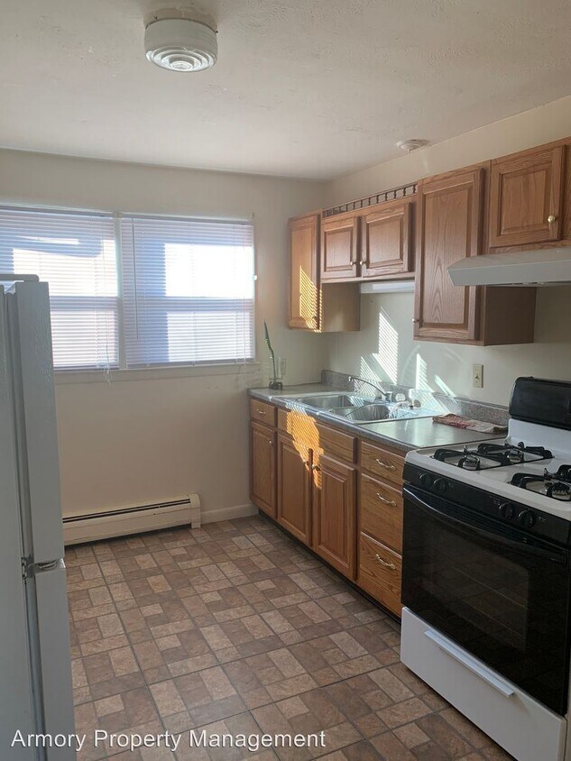 Primary Photo - 146 Gresham St