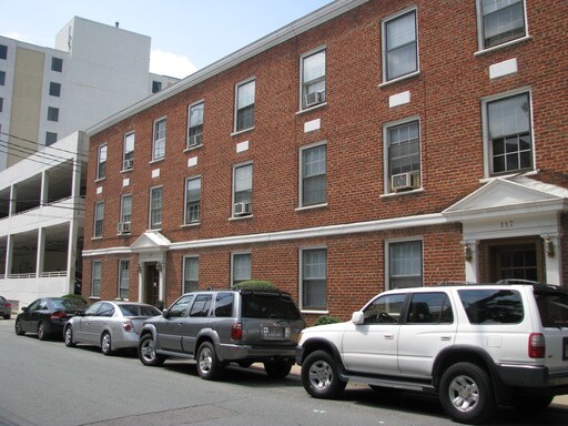 Primary Photo - 113 13th St NW