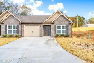 Building Photo - 7351 Green Estates Way