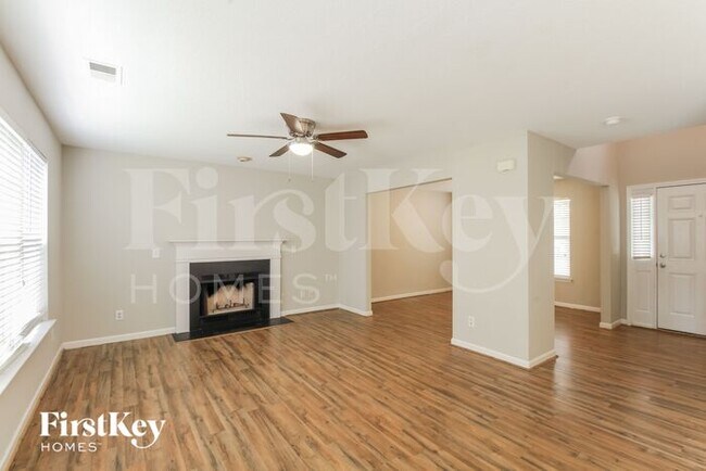 Building Photo - 127 Meadowvale Ln