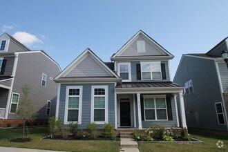 Building Photo - 6124 Cloverdale Dr