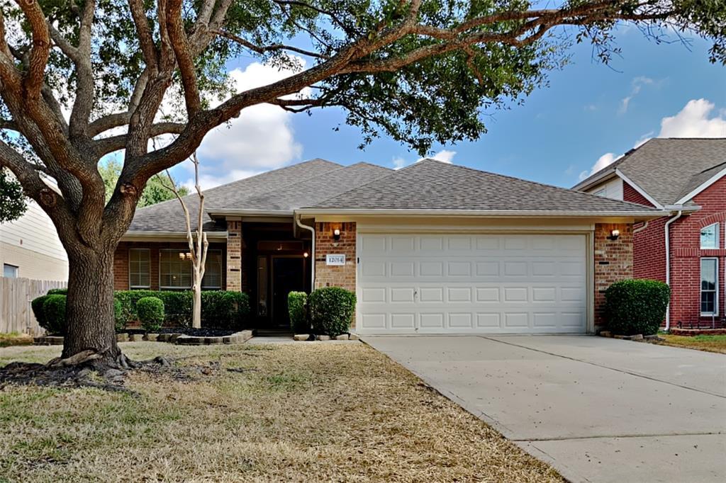 Primary Photo - 12014 Piney Bend Dr