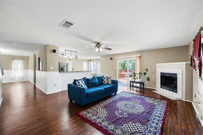 Building Photo - 3618 Windhill Loop