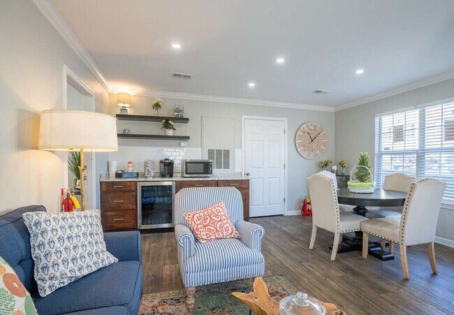 Foto del edificio - Riverwood Park Apartments