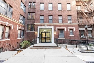 Building Photo - 277 Harrison Ave