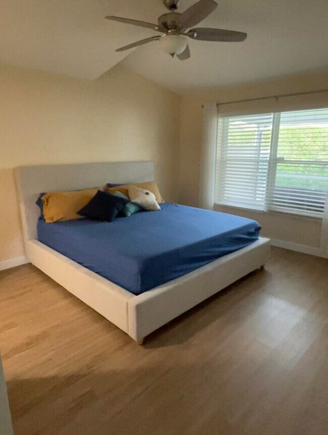 Foto del edificio - 11823 NW 56th St