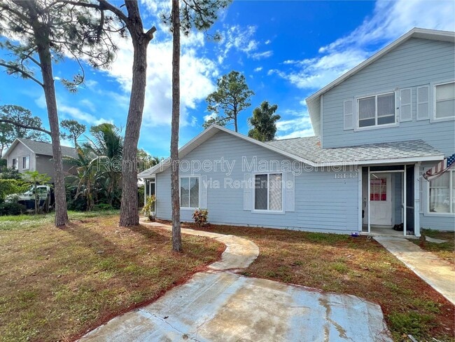 Foto del edificio - 18134 Matanzas Rd