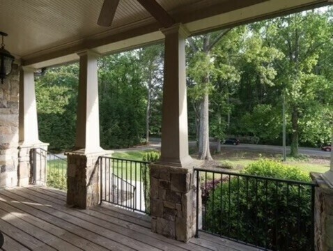 Foto del edificio - 4140 Spalding Dr