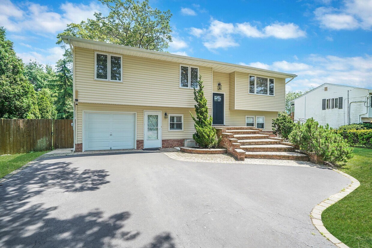 Foto principal - 2387 Chestnut Ave