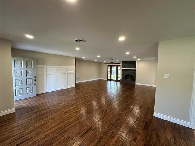 Building Photo - 104 Kingswood Dr