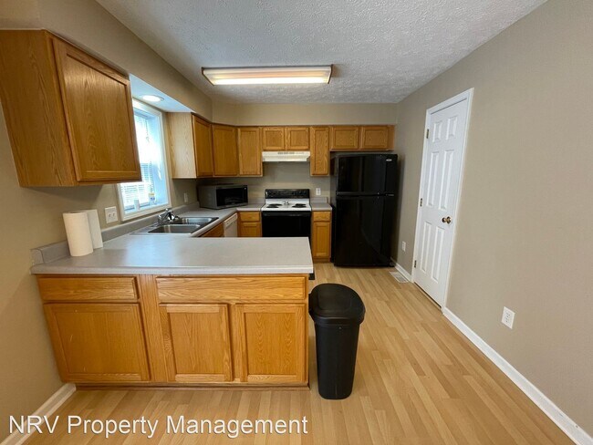 Building Photo - 3 br, 1.5 bath House - 1414 Scott St