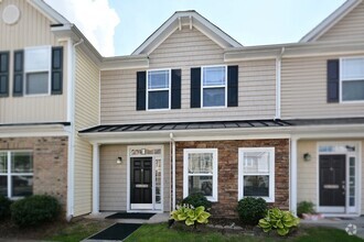 Building Photo - 705 Keystone Park Dr