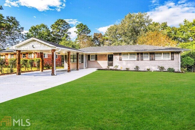 Building Photo - 3680 Brookcrest Cir